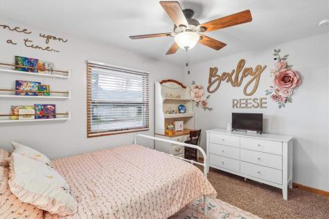 910 Cherry Avenue Marengo IA 52301