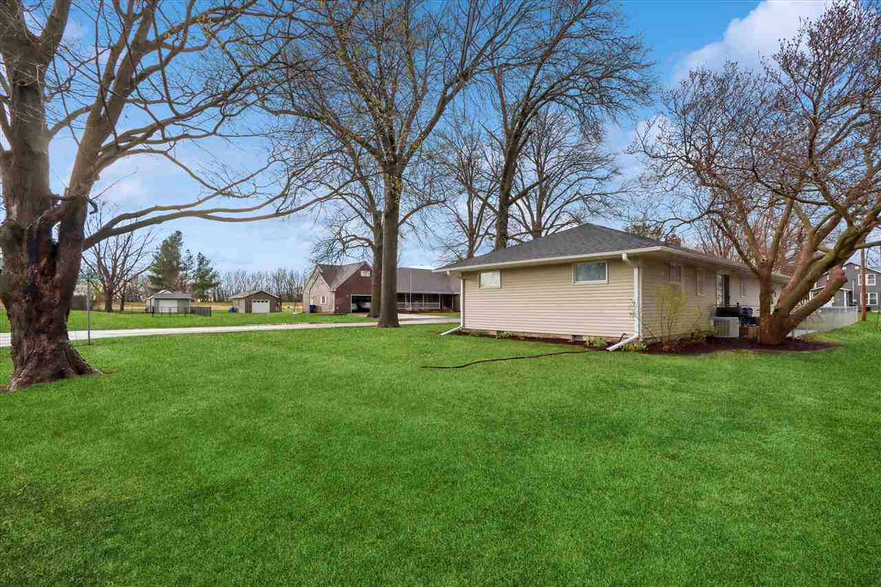 910 Cherry Avenue Marengo IA 52301
