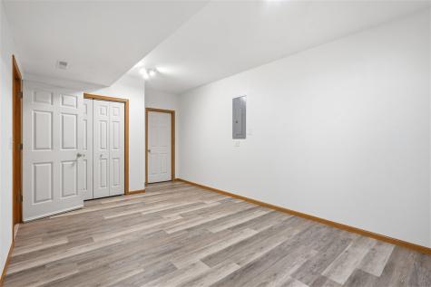 20 E Dovetail Coralville IA 52241