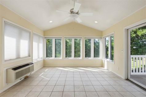 20 E Dovetail Coralville IA 52241