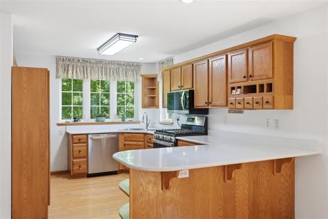 20 E Dovetail Coralville IA 52241