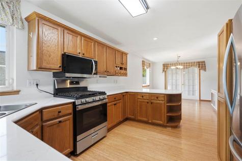 20 E Dovetail Coralville IA 52241