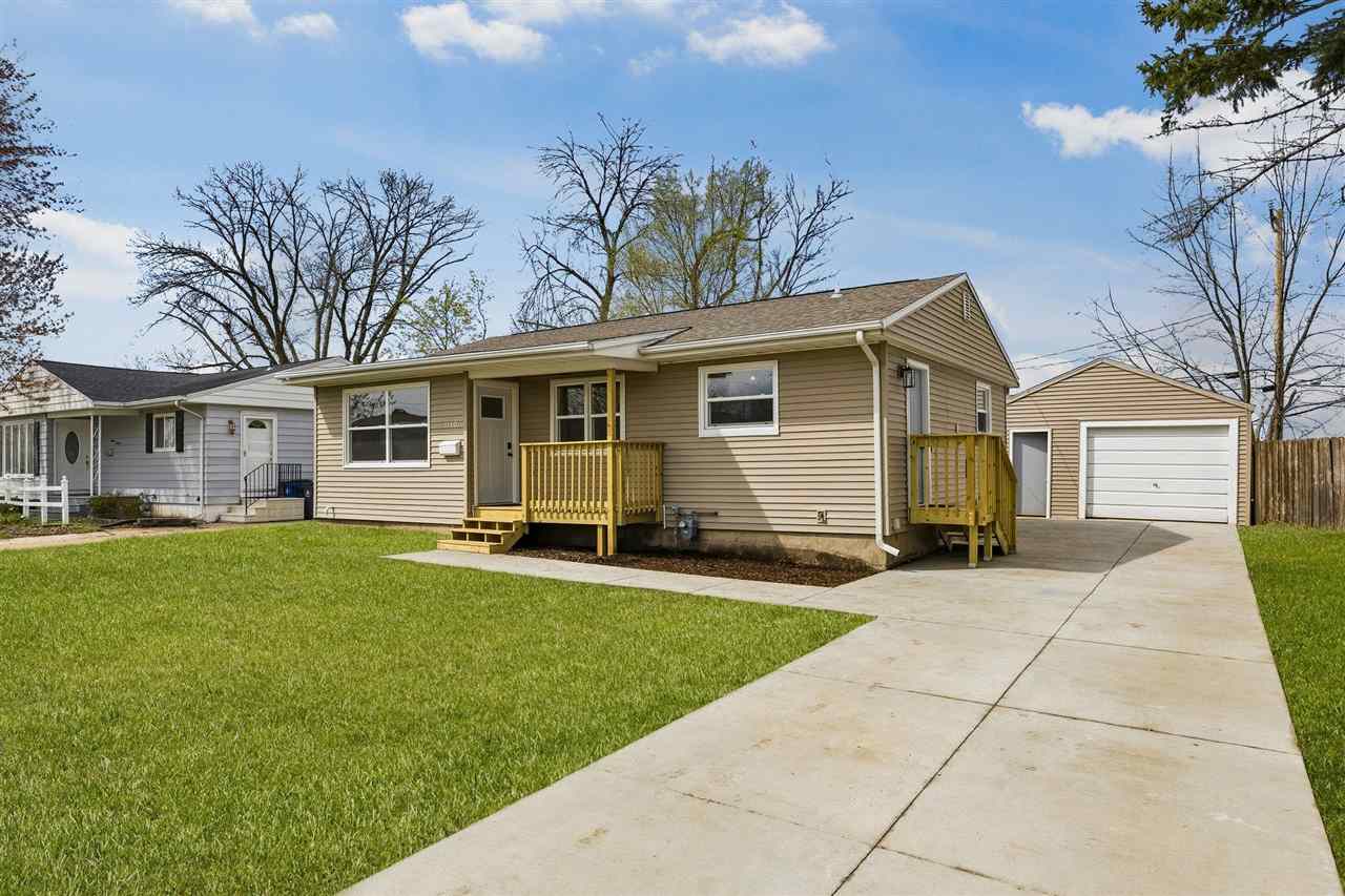 1110 Regent Street NE Cedar Rapids IA 52402