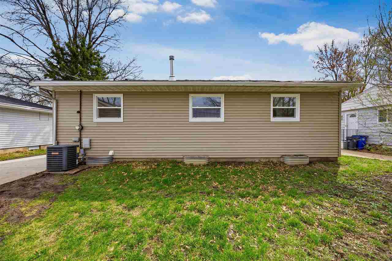 1110 Regent Street NE Cedar Rapids IA 52402