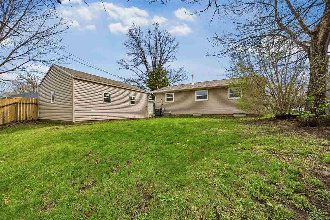 1110 Regent Street NE Cedar Rapids IA 52402