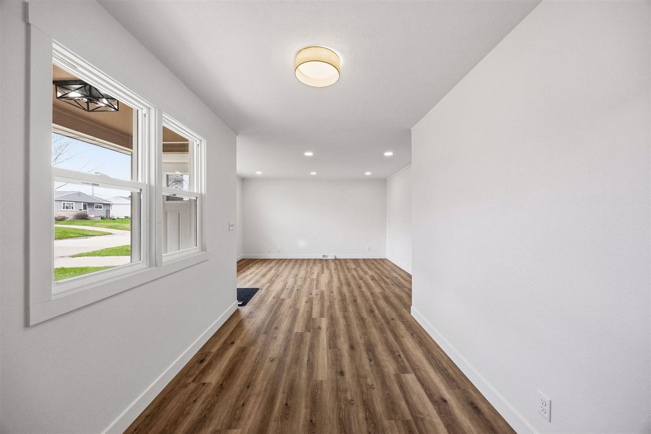 1110 Regent Street NE Cedar Rapids IA 52402