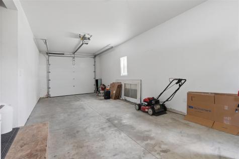 614 E Madison Street Washington IA 52353