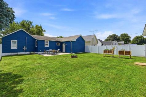 614 E Madison Street Washington IA 52353