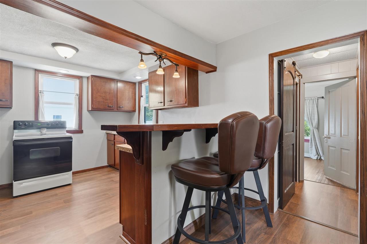 614 E Madison Street Washington IA 52353