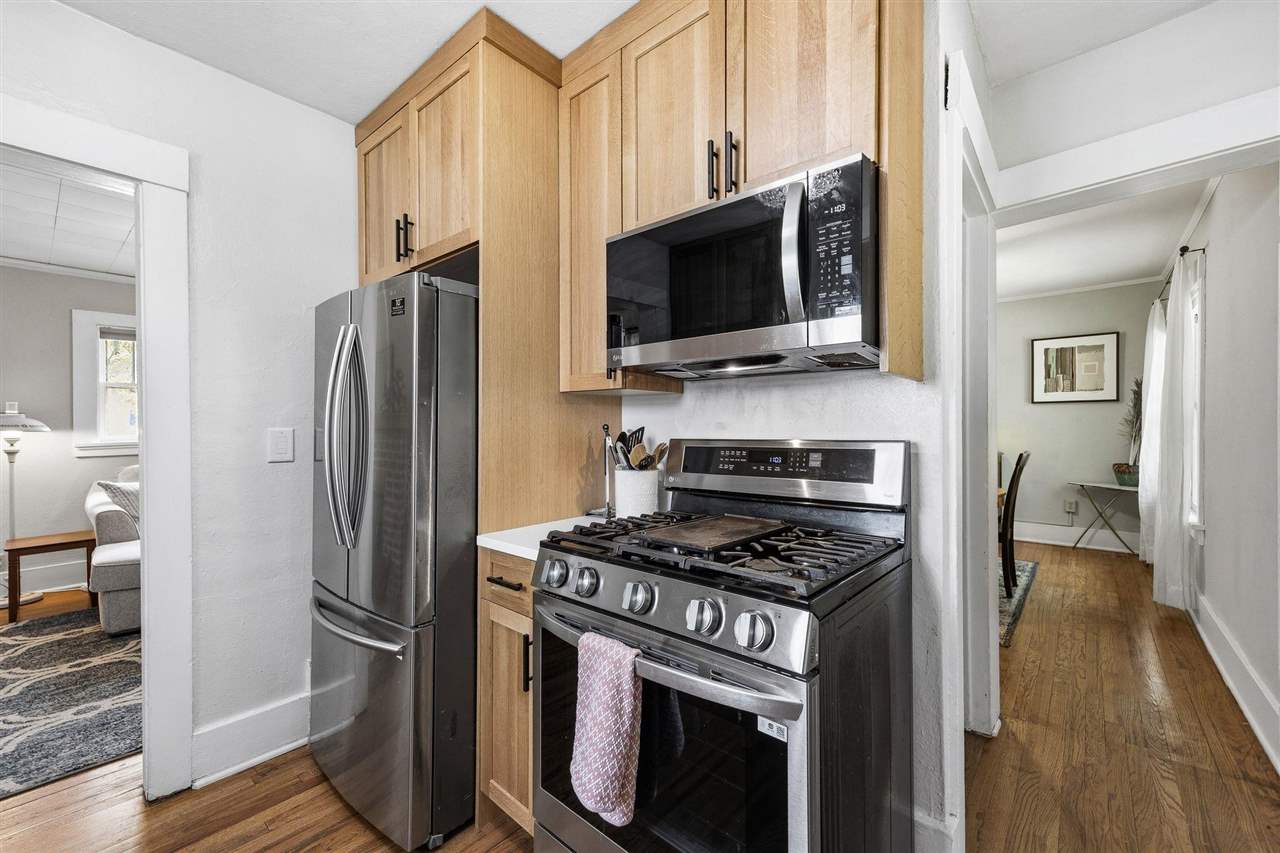 523 Rundell Street Iowa City IA 52240