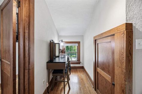 523 Rundell Street Iowa City IA 52240