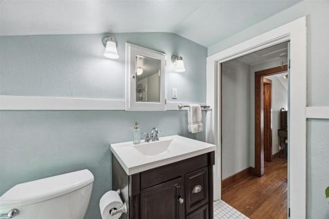 523 Rundell Street Iowa City IA 52240