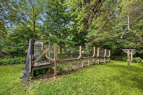 523 Rundell Street Iowa City IA 52240