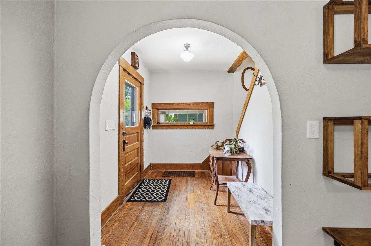 523 Rundell Street Iowa City IA 52240