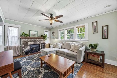 523 Rundell Street Iowa City IA 52240