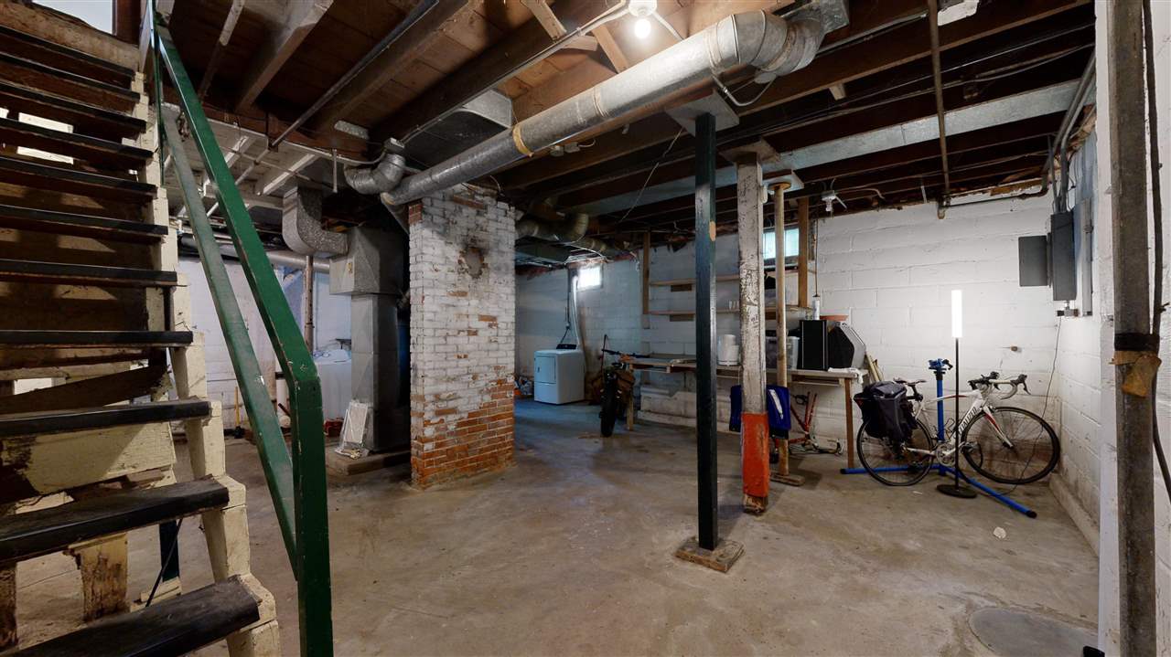 1204 E Burlington Street Iowa City IA 52240