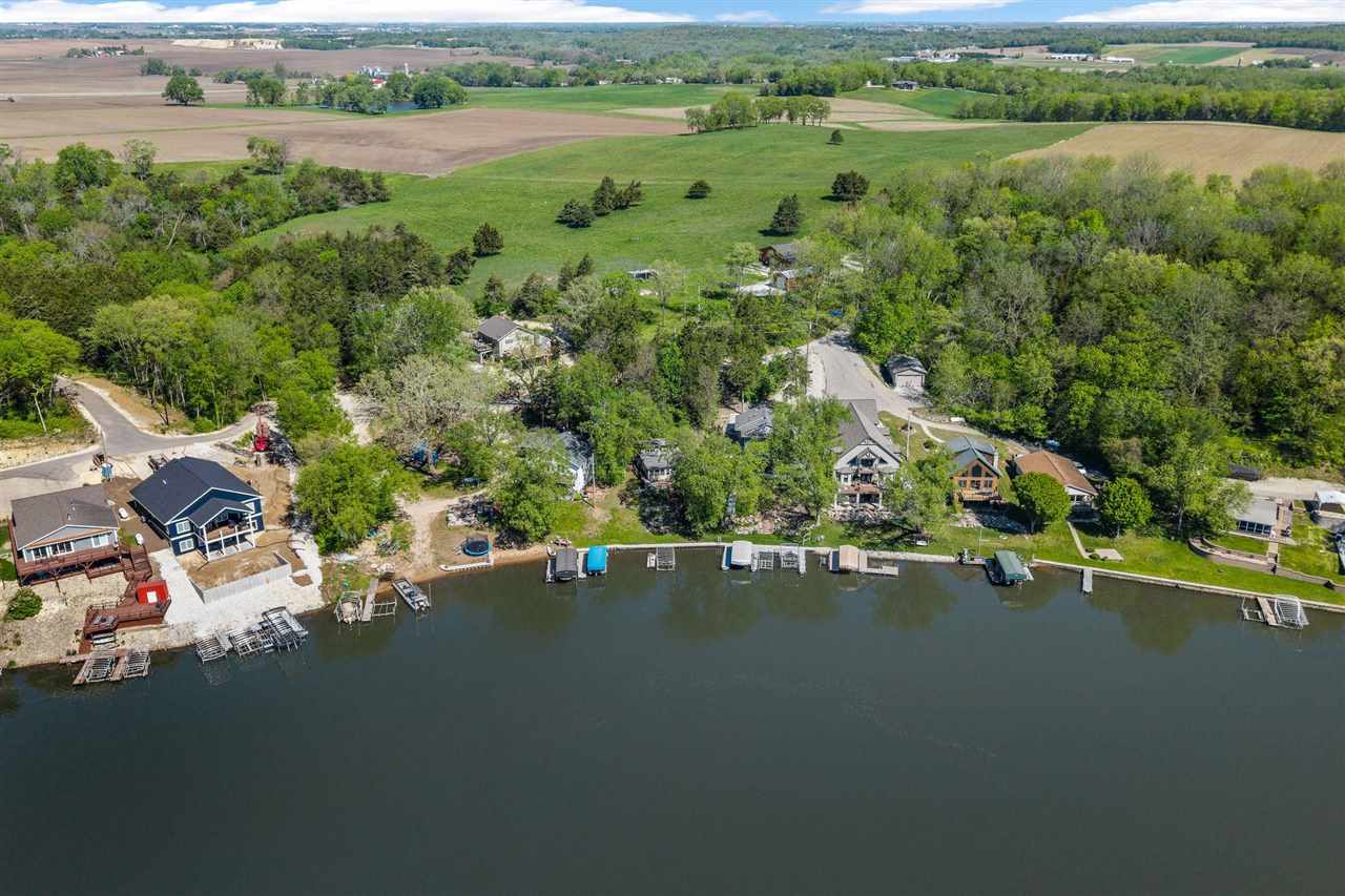 24404 204th Avenue Manchester IA 52057