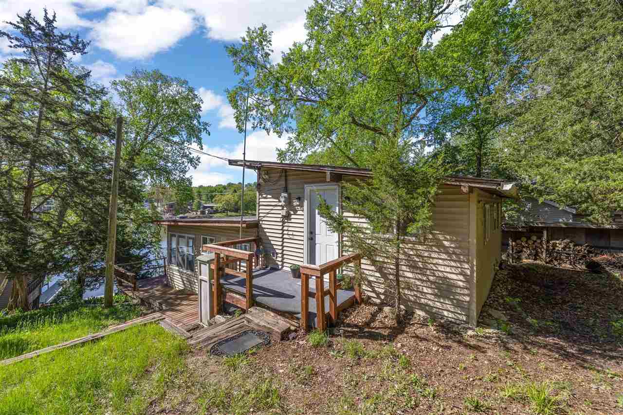24404 204th Avenue Manchester IA 52057