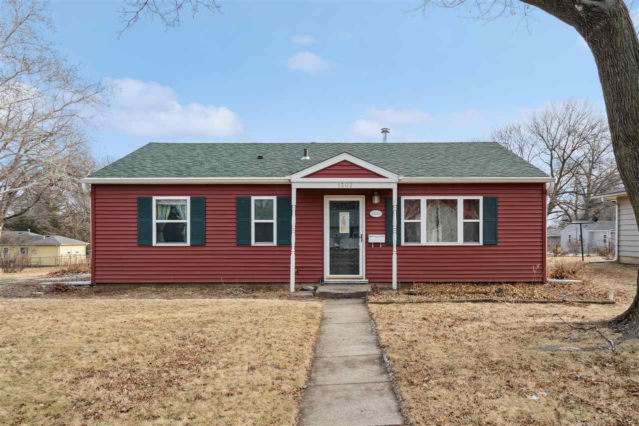 1302 Ash Street Iowa City IA 52240