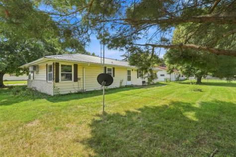 820 E Tyler Street Washington IA 52353