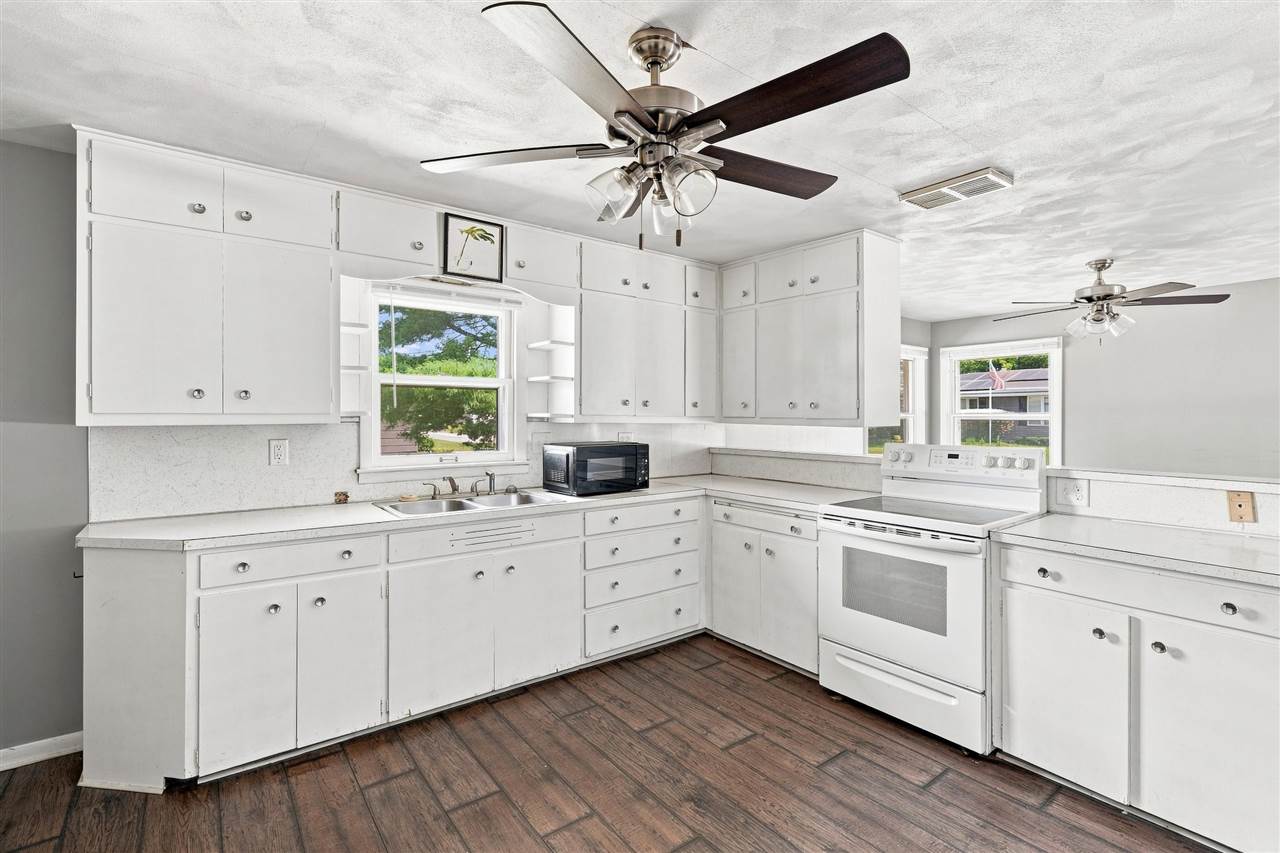 820 E Tyler Street Washington IA 52353