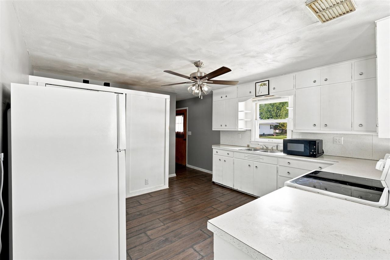 820 E Tyler Street Washington IA 52353