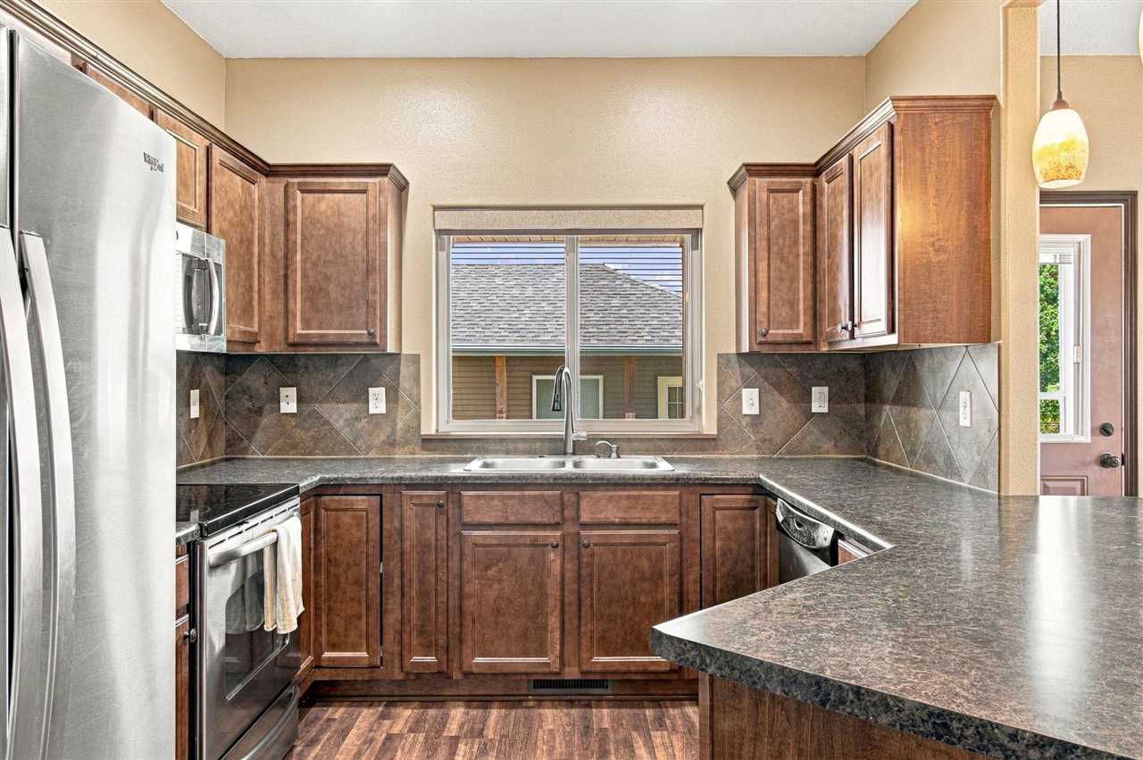 1830 Sara Court North Liberty IA 52317