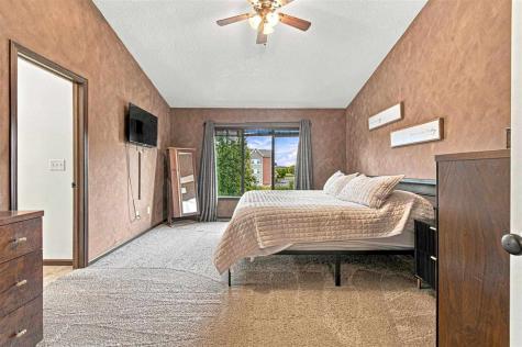 1830 Sara Court North Liberty IA 52317