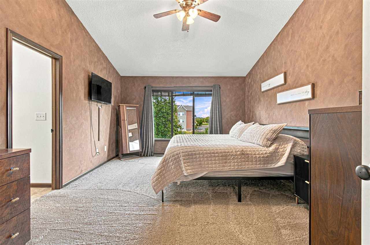 1830 Sara Court North Liberty IA 52317