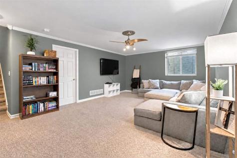 1830 Sara Court North Liberty IA 52317