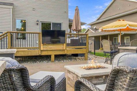 1830 Sara Court North Liberty IA 52317