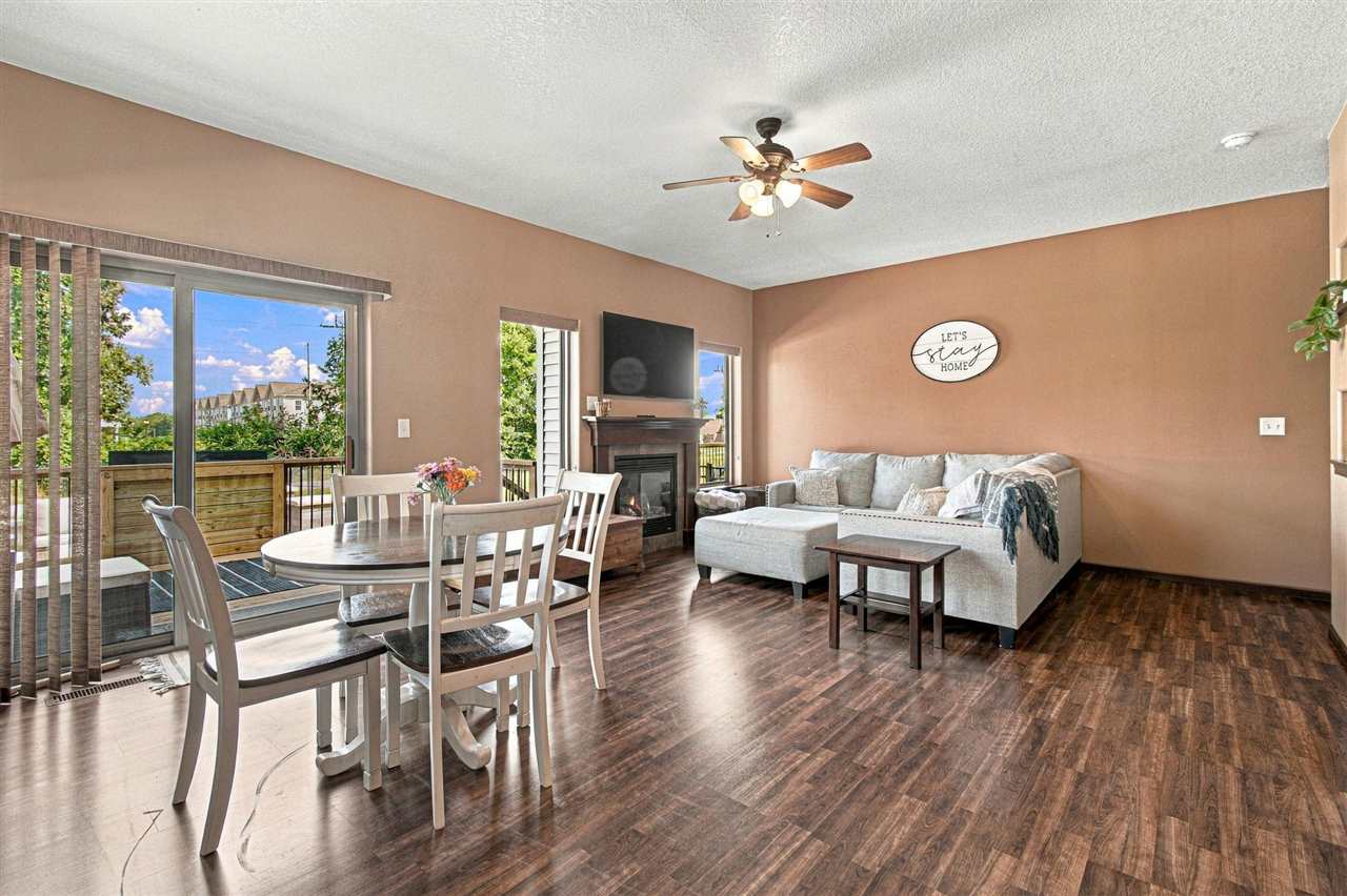 1830 Sara Court North Liberty IA 52317