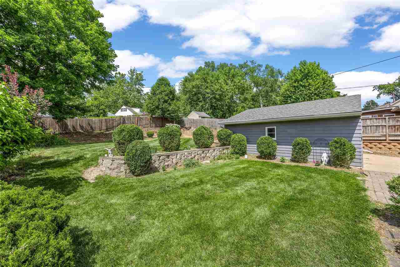 4016 Vine Avenue SE Cedar Rapids IA 52403