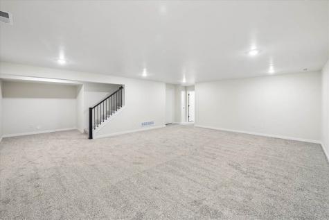 945 Ogden Lane North Liberty IA 52317