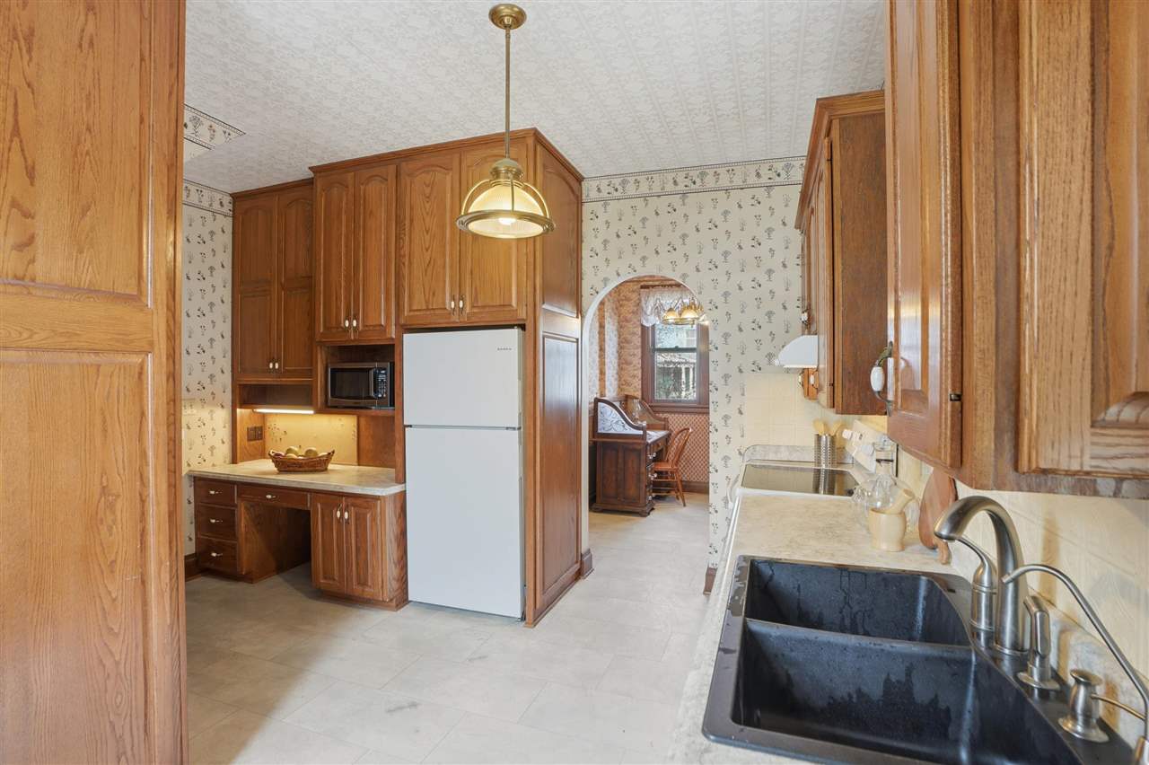 320 W Jefferson Street Washington IA 52353