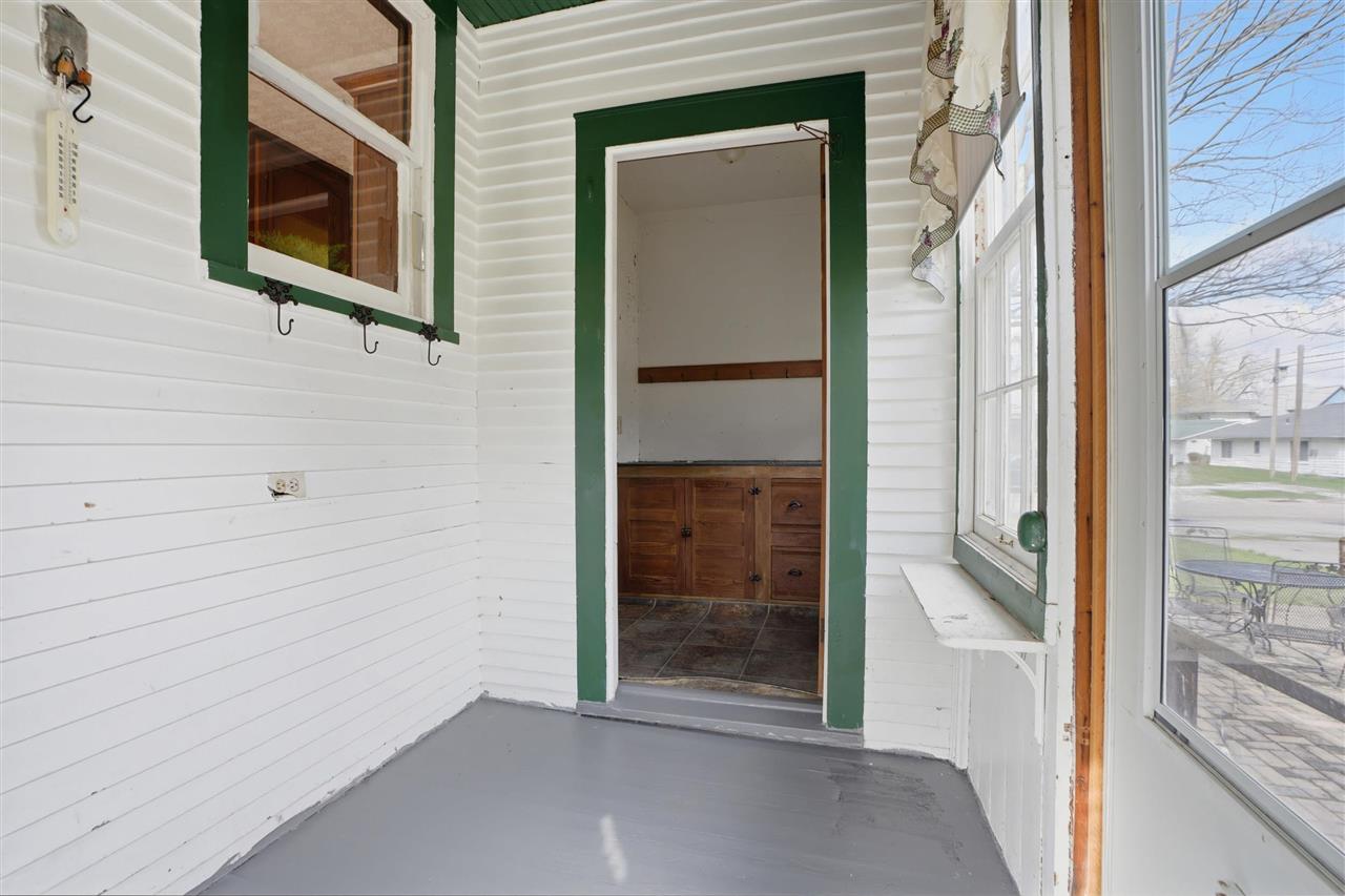 320 W Jefferson Street Washington IA 52353