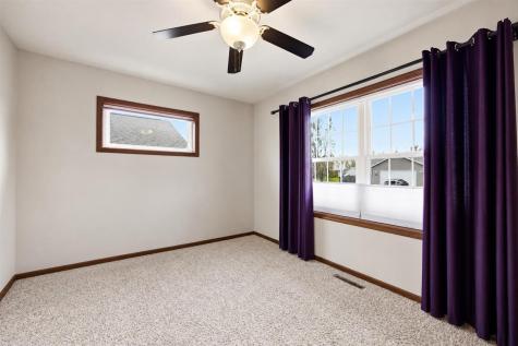 6382 Cope Drive Marion IA 52302