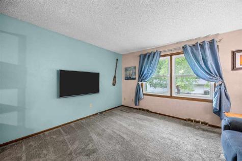 2238 Russell Drive Iowa City IA 52240