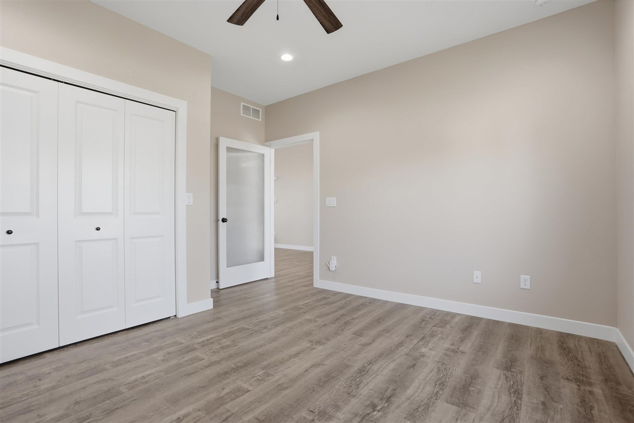 505 Dogwood Lane Tiffin IA 52340