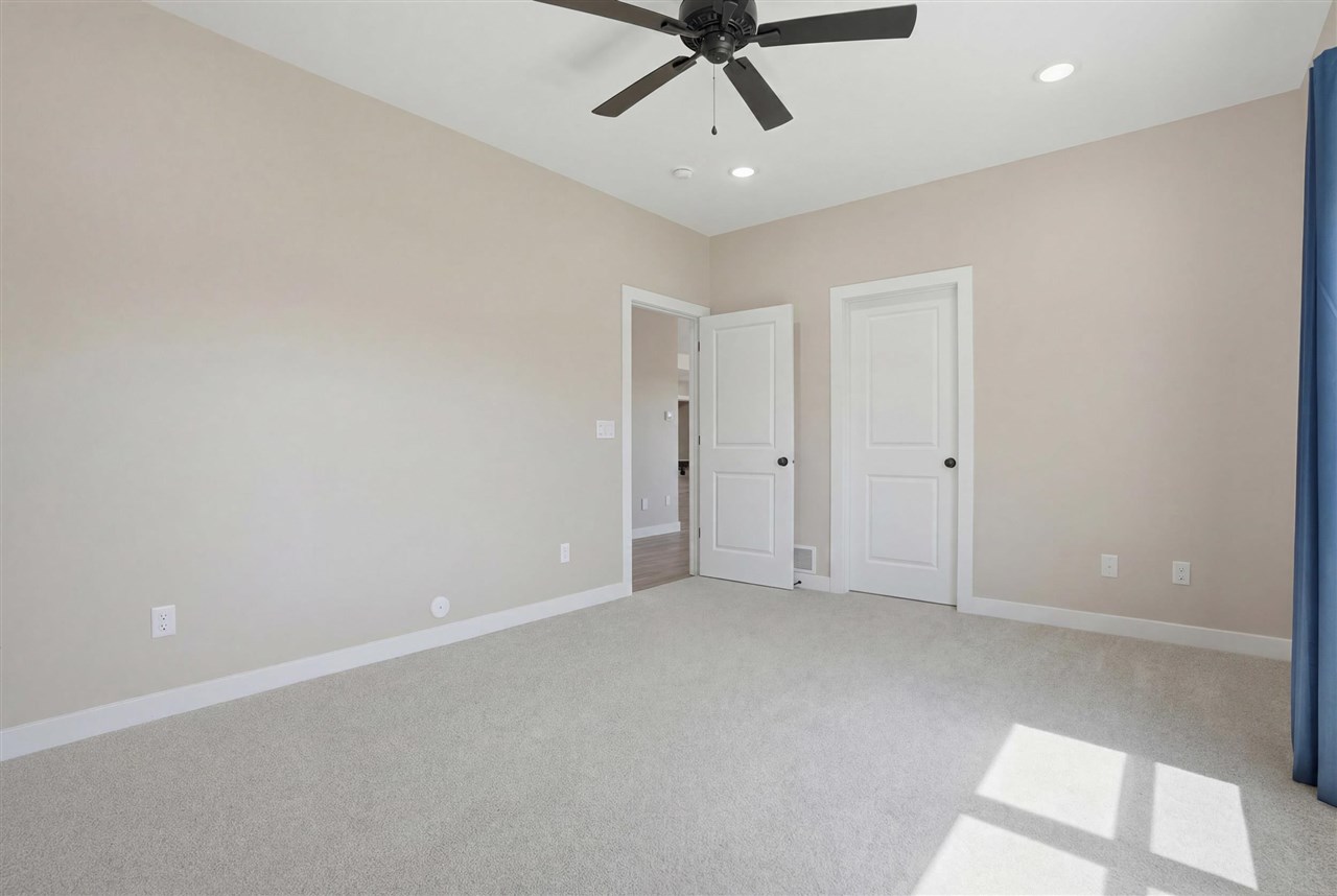 505 Dogwood Lane Tiffin IA 52340