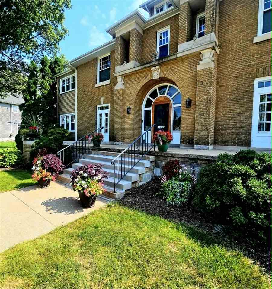 215 E Market Street Lisbon IA 52253-0000