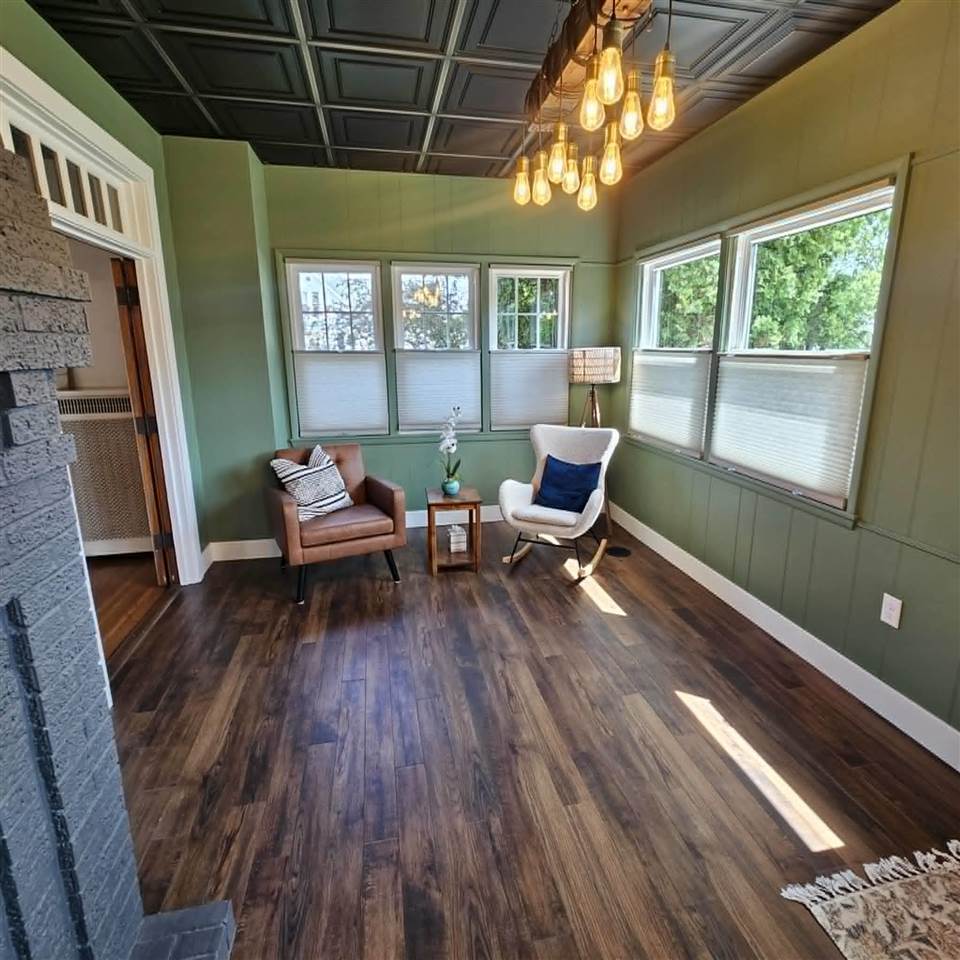 215 E Market Street Lisbon IA 52253-0000