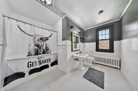 215 E Market Street Lisbon IA 52253-0000