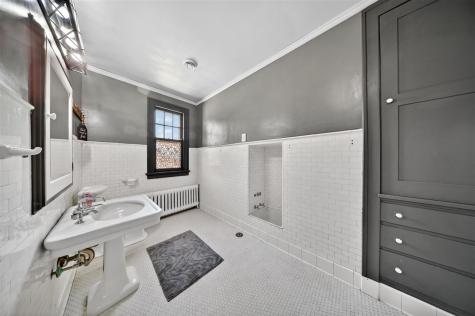 215 E Market Street Lisbon IA 52253-0000