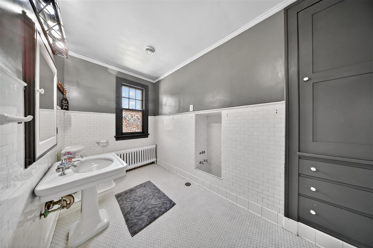 215 E Market Street Lisbon IA 52253-0000
