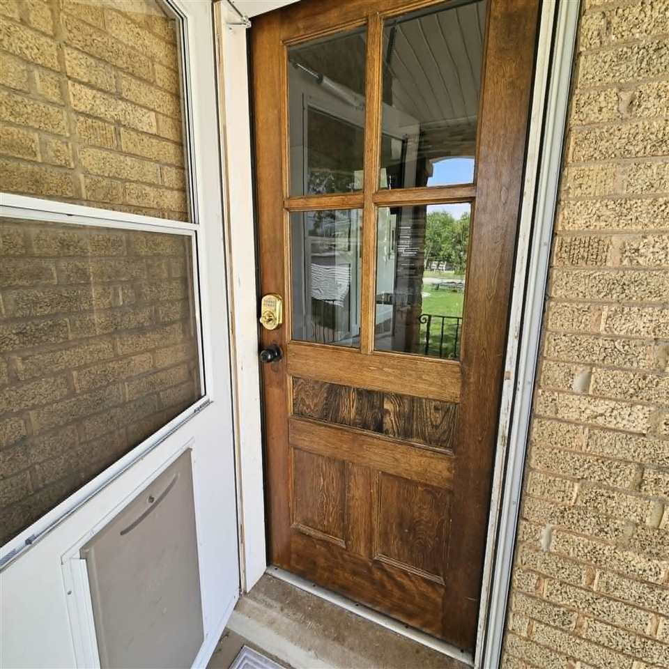 215 E Market Street Lisbon IA 52253-0000