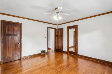 1915 Muscatine Avenue Iowa City IA 52240