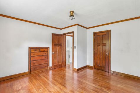 1915 Muscatine Avenue Iowa City IA 52240