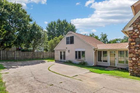 1915 Muscatine Avenue Iowa City IA 52240