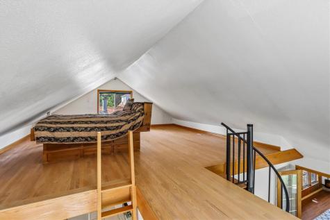 1915 Muscatine Avenue Iowa City IA 52240